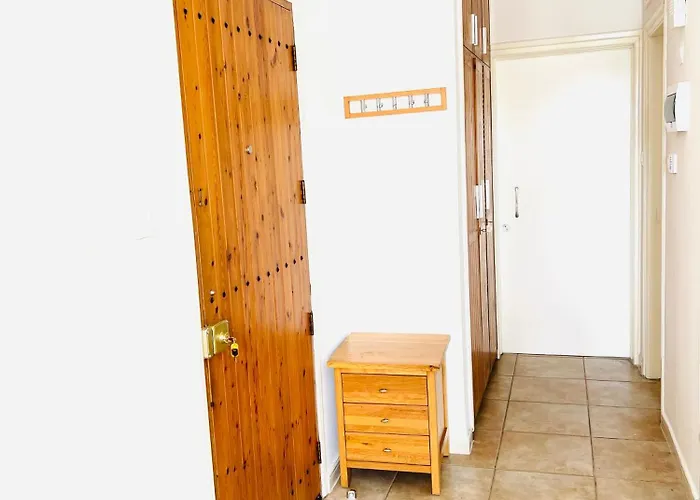 Cosy Sunny One Bedroom Διαμέρισμα