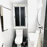 Apartment Cosy Sunny One Bedroom